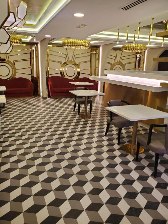 The B Premiere Hotel Доха Екстер'єр фото
